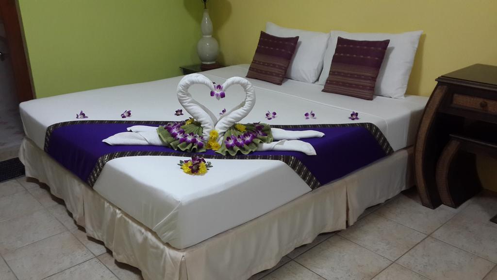 Chez Charly Bungalow Nai Yang Beach Εξωτερικό φωτογραφία