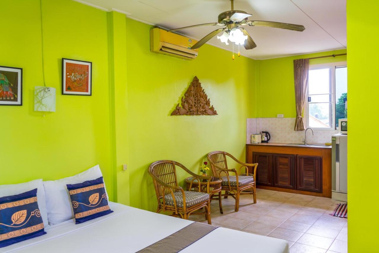 Chez Charly Bungalow Nai Yang Beach Εξωτερικό φωτογραφία