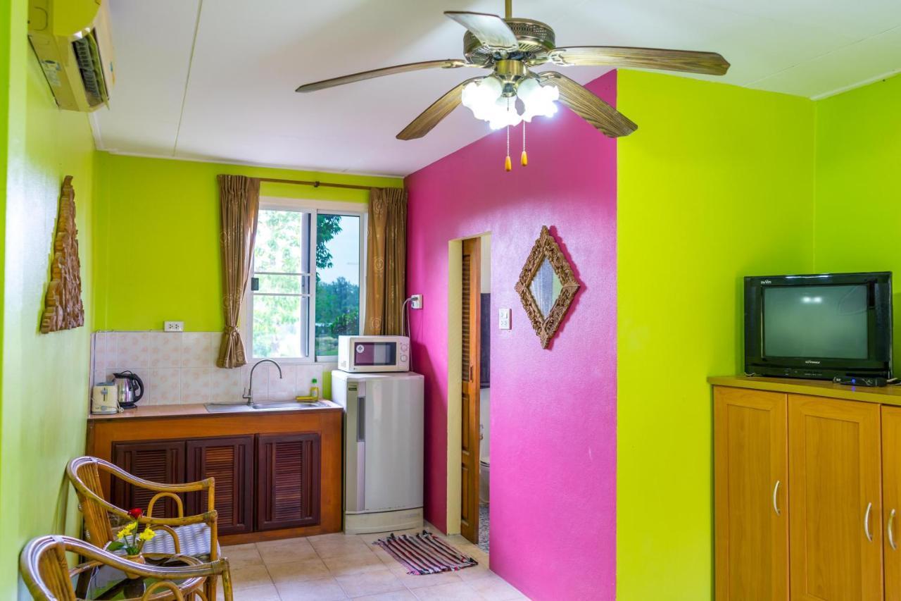 Chez Charly Bungalow Nai Yang Beach Εξωτερικό φωτογραφία