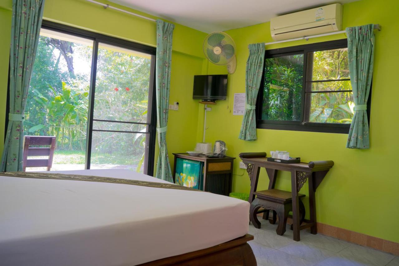 Chez Charly Bungalow Nai Yang Beach Εξωτερικό φωτογραφία