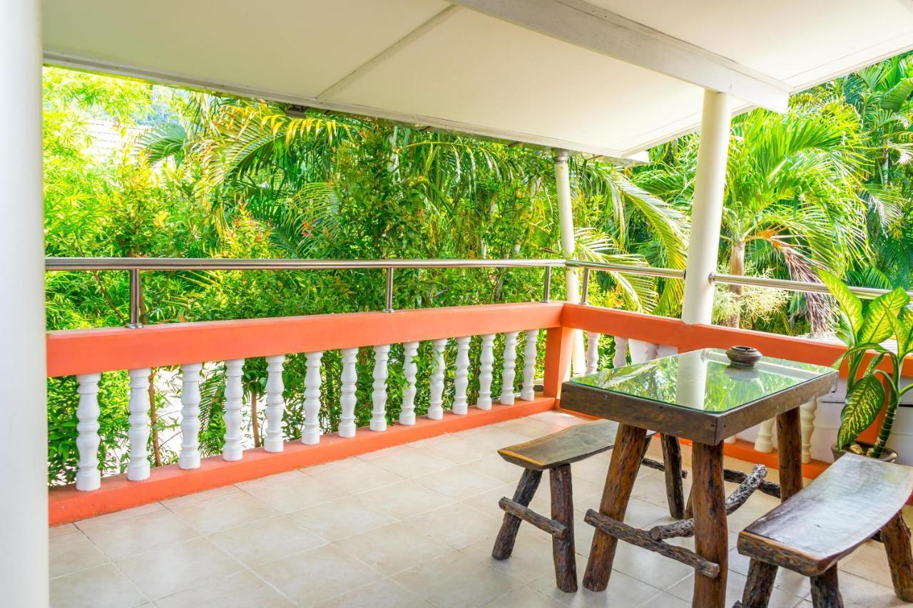 Chez Charly Bungalow Nai Yang Beach Εξωτερικό φωτογραφία